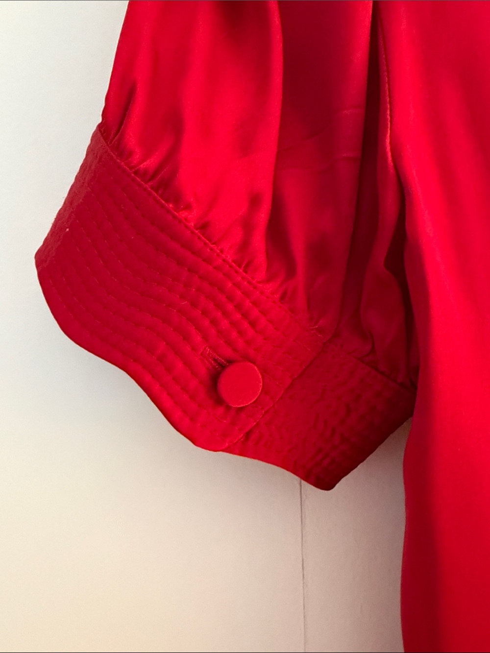 Banana Republic Vibrant Red Short-Sleeve Button Front Silk Shirt - Picture 5 of 6